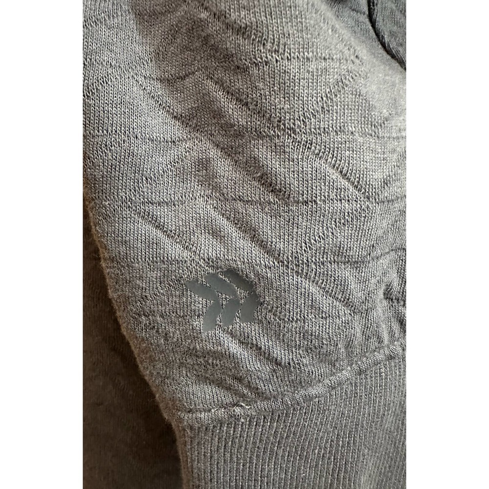 NWT, All In Motion Women’s Sz Med Blue Comfy Patterned Sweatshirt Kangaroo Pouch - Picture 10 of 13